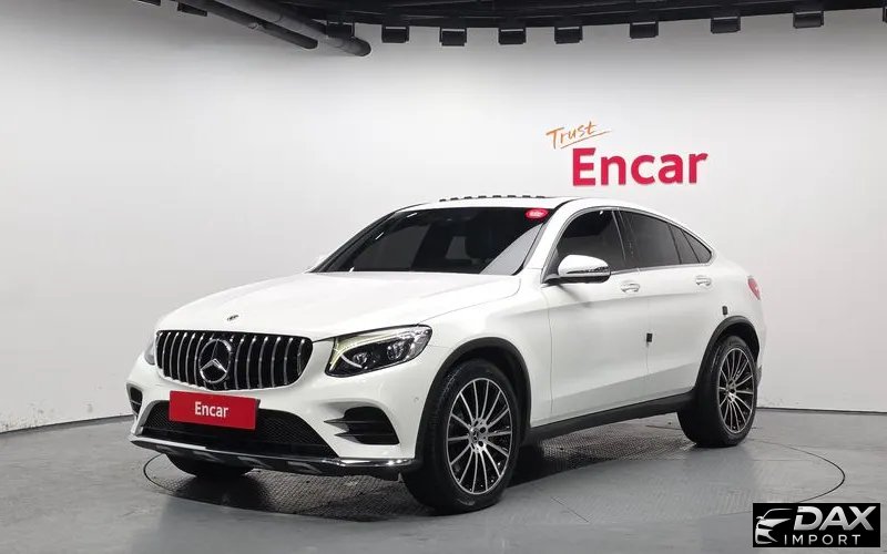 Mercedes-Benz GLC-Class GLC300 4MATIC AMG Line Coupe
