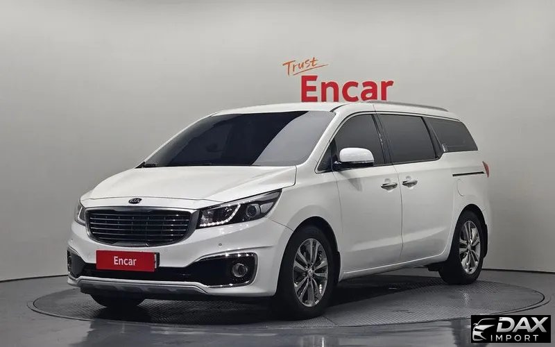 Kia Canival 7-seater Limousine