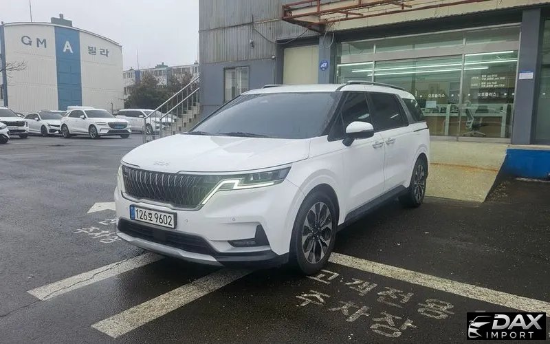 Kia Canival 9-Seater Prestige
