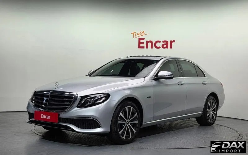 Mercedes-Benz E-Class E300e 4MATIC Exclusive