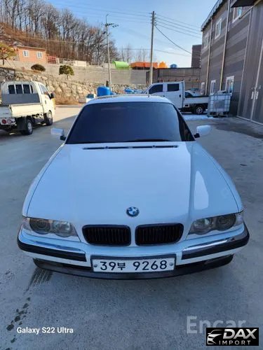 BMW 7-Series 728iL