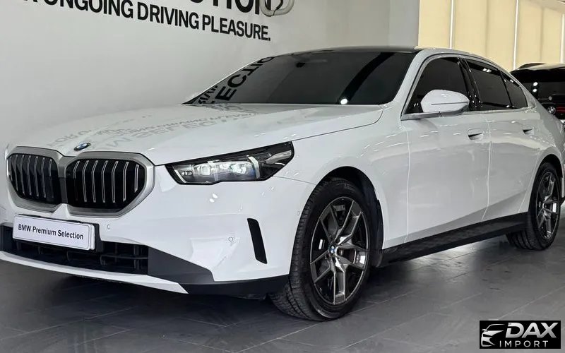 BMW 5-Series 520i