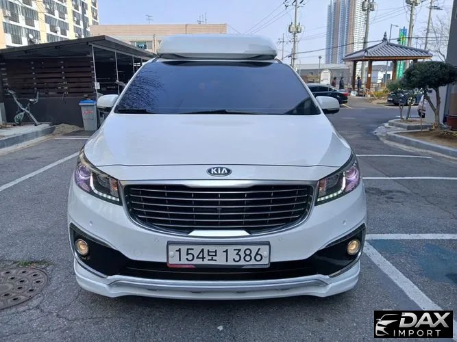 Kia Canival 7-seater Hi-limousine