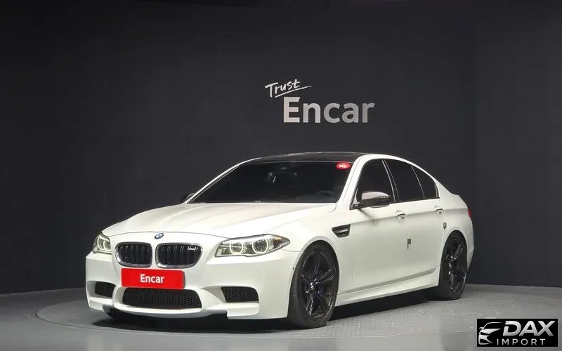 BMW M5 M5 Sedan