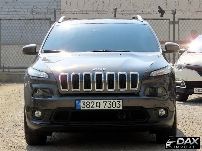 Jeep Cherokee 2.4 Longitude AWD