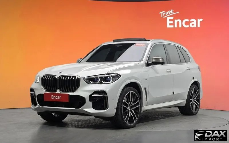 BMW X5 M50i