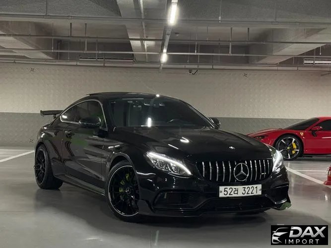 Mercedes-Benz C-Class C63 AMG Coupe