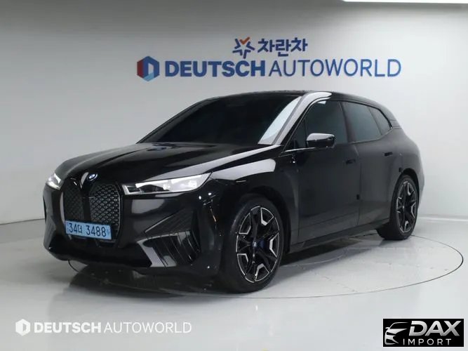 BMW iX xDrive50 Sports Plus