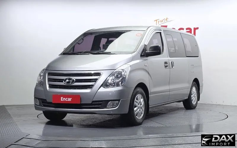 Hyundai Starex 12-Seater Wagon