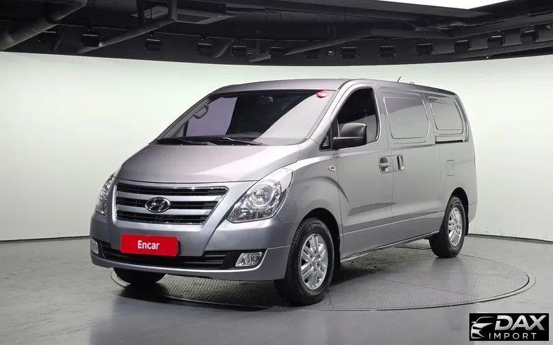 Hyundai Starex 3-Seater VAN