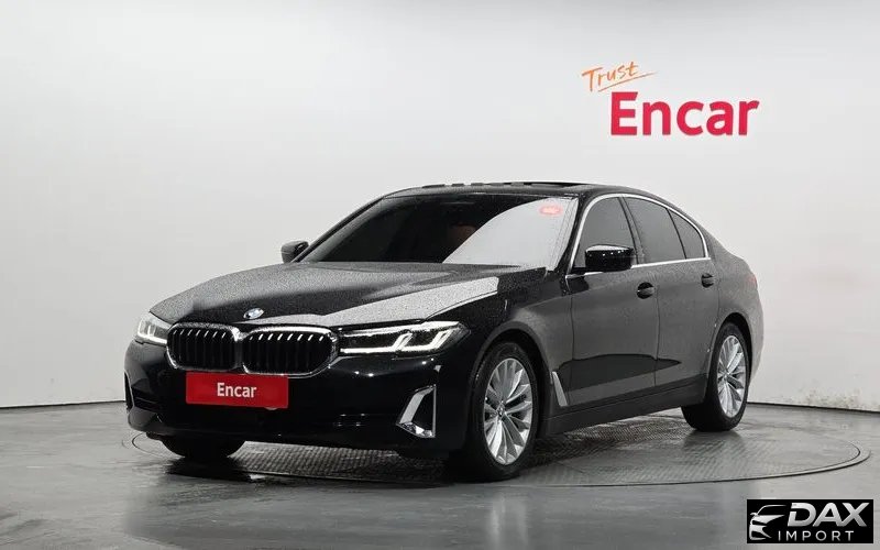 BMW 5-Series 520i Luxury