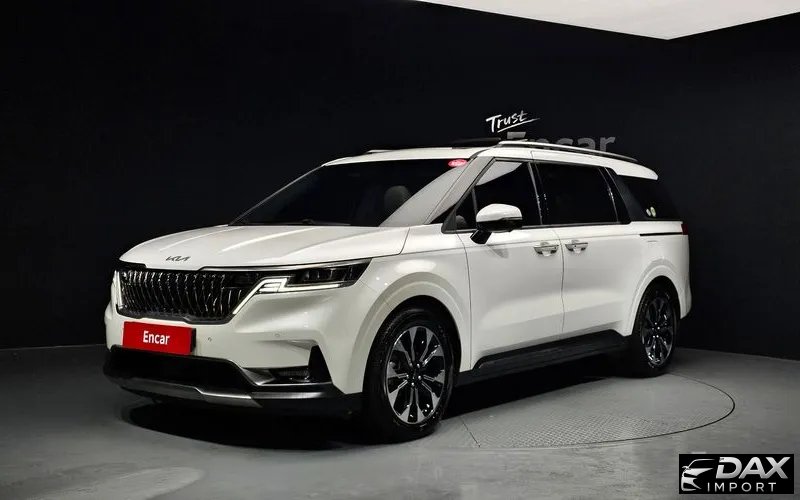 Kia Canival 9-Seater Signature