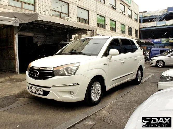 KG_Mobility_Ssangyong KORANDO 2WD TX 11-seater