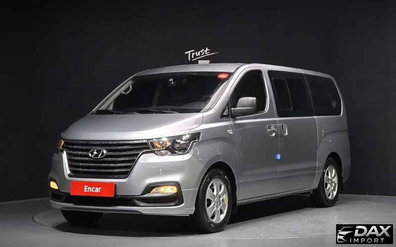 Hyundai Starex Wagon 12-Seater