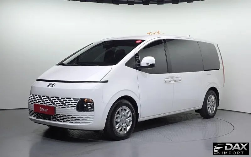 Hyundai Staria Tourer 11-Seater