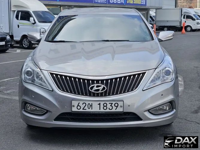 Hyundai Grandeur HG240 Luxury