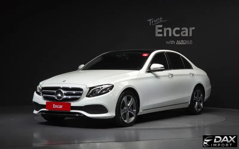 Mercedes-Benz E-Class E300 4MATIC Avnatgarde
