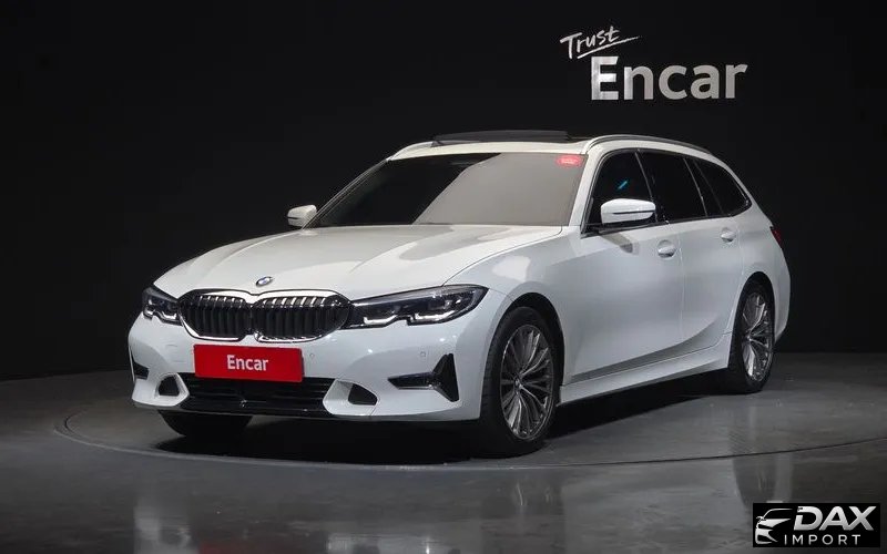 BMW 3-Series 320i Touring Luxury