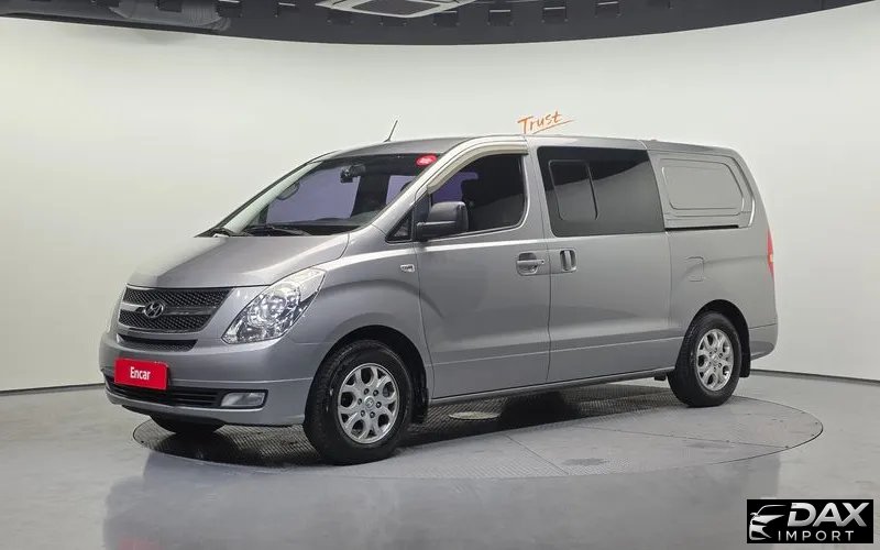 Hyundai Starex 5-Seater VAN