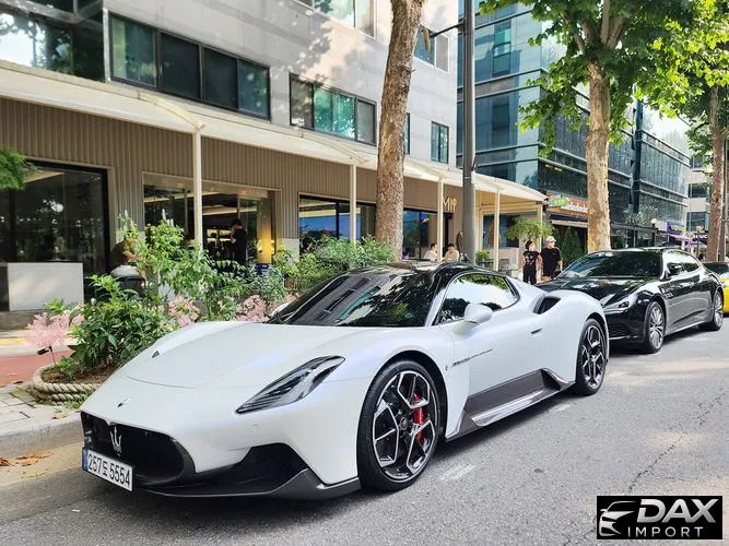 Maserati MC20 3.0 V6