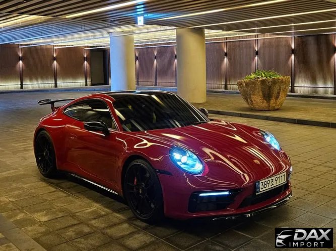 Porsche 911 Carrera GTS