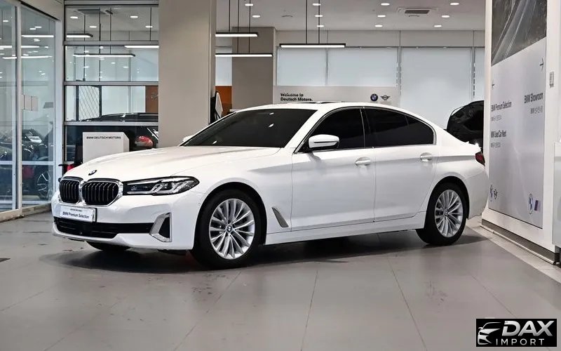 BMW 5-Series 520i Luxury
