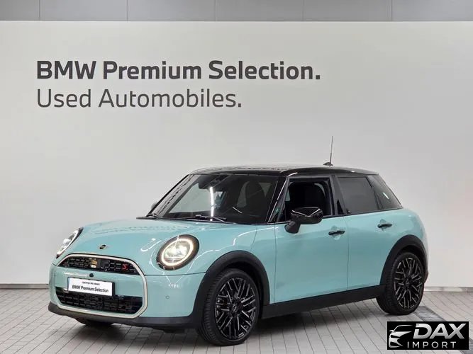 Mini Cooper 5 Door Favoured