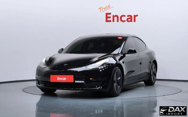 Tesla Model 3 RWD