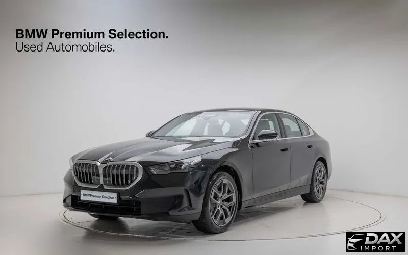 BMW 5-Series 520i