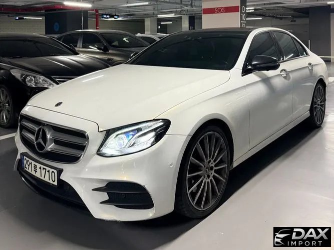 Mercedes-Benz E-Class E300 4MATIC AMG Line