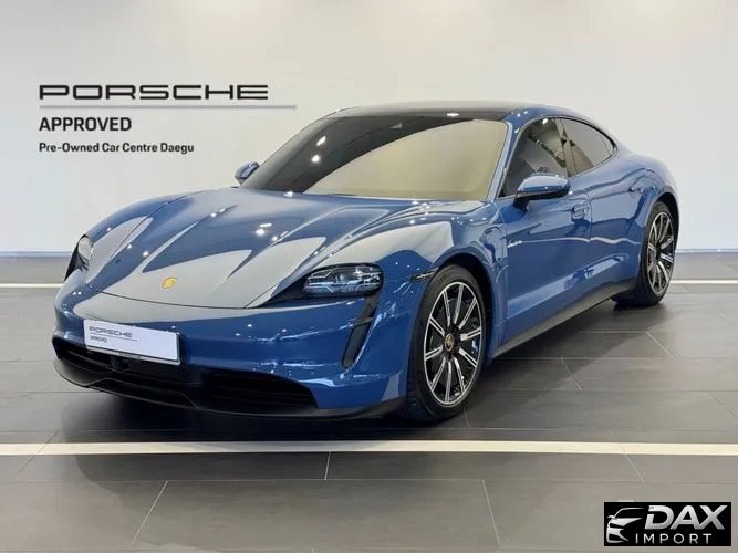 Porsche Taycan Base