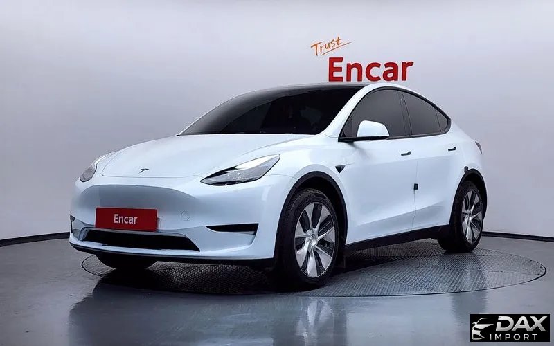 Tesla Model Y RWD
