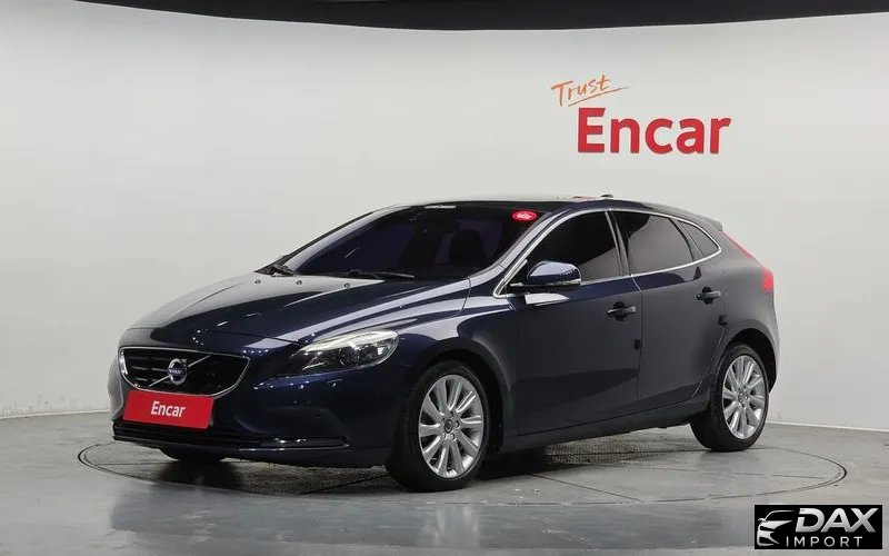 Volvo V40 D2