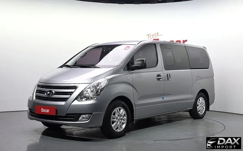 Hyundai Starex 12-Seater Wagon