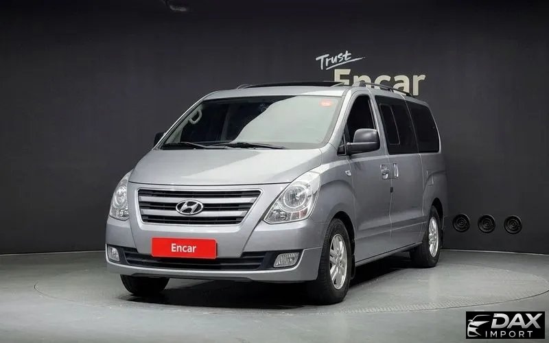 Hyundai Starex 11-Seater Wagon
