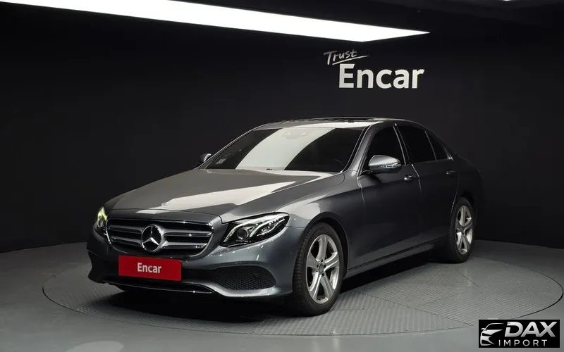 Mercedes-Benz E-Class E220d 4MATIC Avantgarde