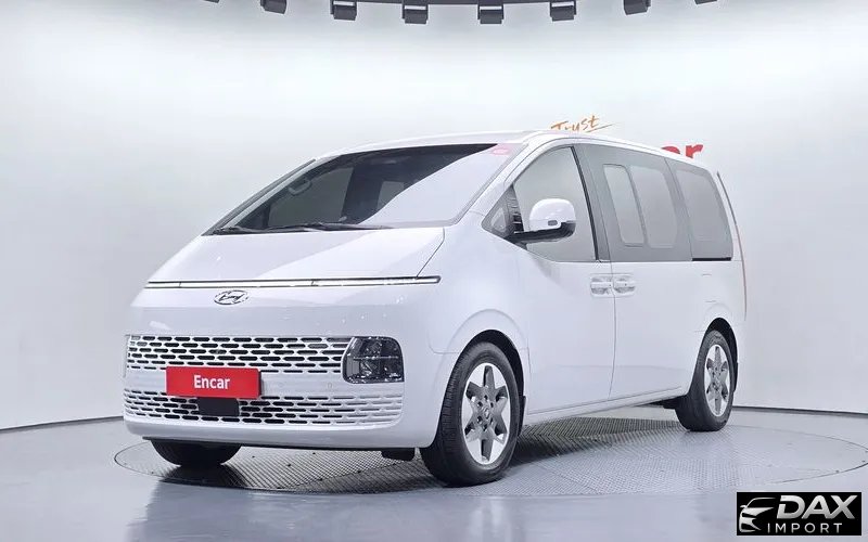 Hyundai Staria 4WD Tourer 9-Seater