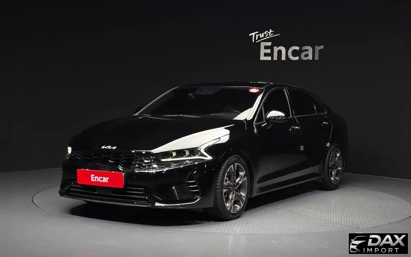 Kia K5 Signature