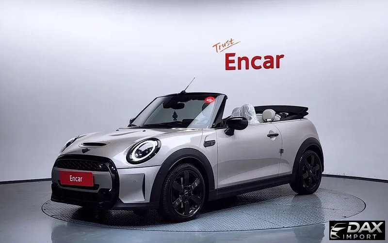 Mini Cooper Convertible Classic Launch Pack