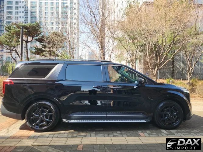 Kia Canival 9-Seater Signature