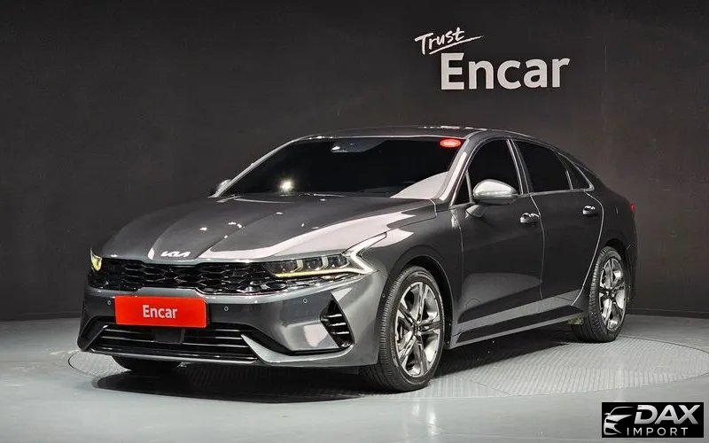 Kia K5 Signature