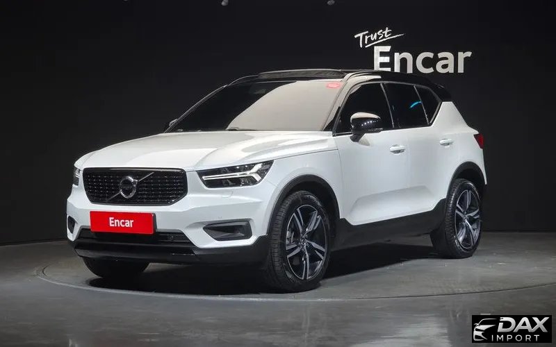 Volvo XC40 B4 R-Design