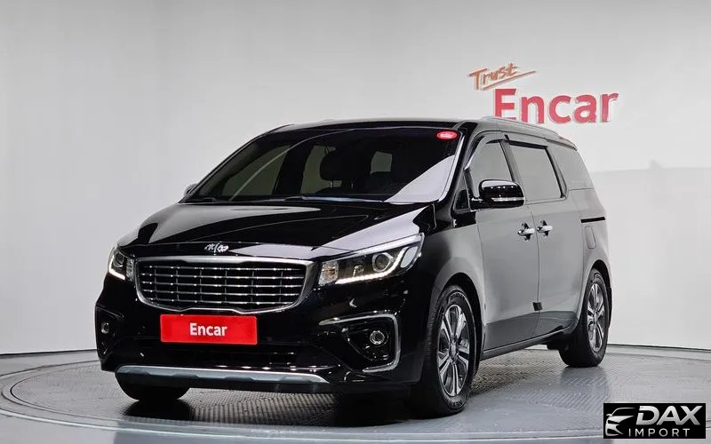 Kia Canival 9-Seater Luxury