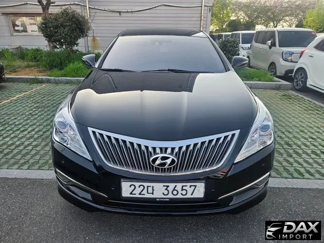 Hyundai Grandeur HG240 Modern
