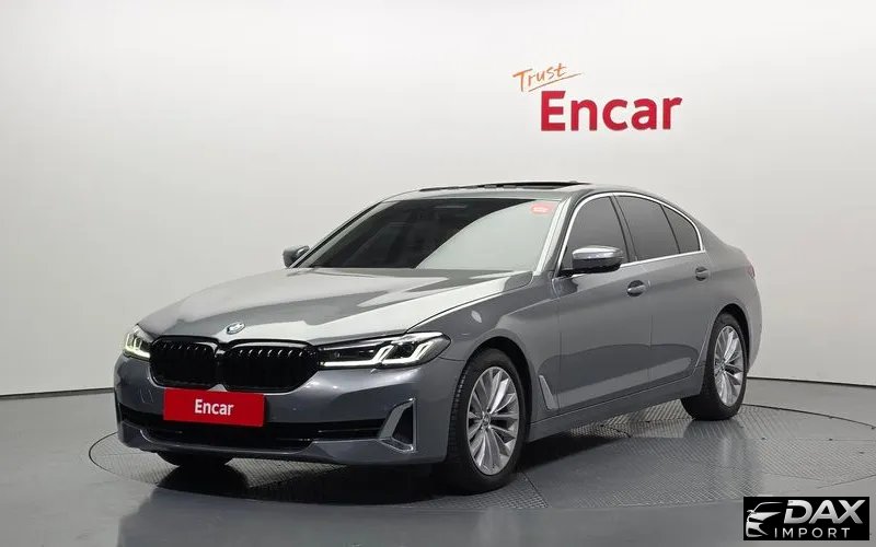 BMW 5-Series 520i Luxury