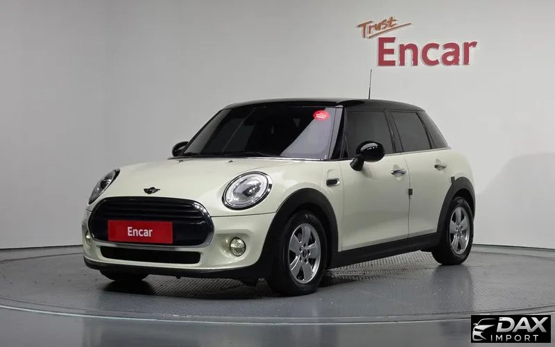 Mini Cooper 5Door Mid