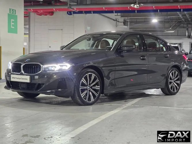 BMW 3-Series 320i Luxury