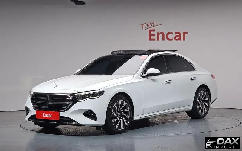 Mercedes-Benz E-Class E300 4MATIC Exclusive