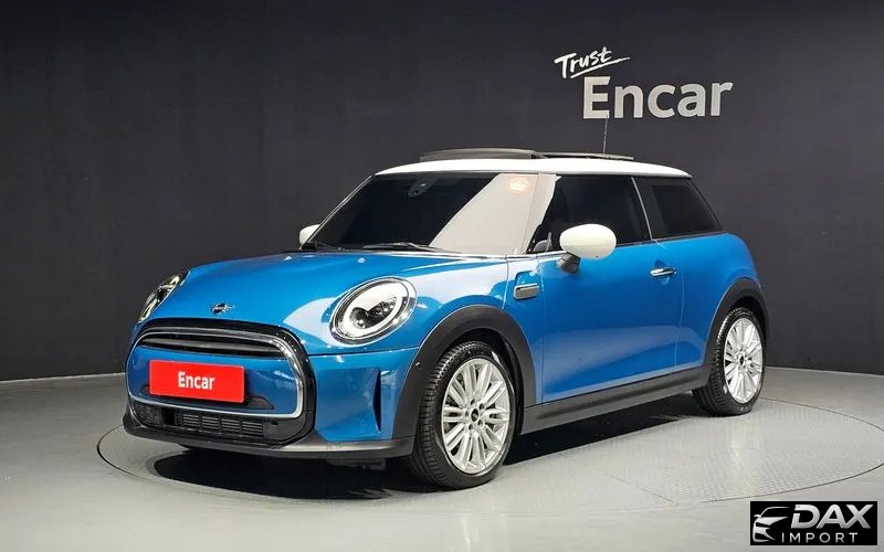 Mini Cooper Classic Plus Launch Pack