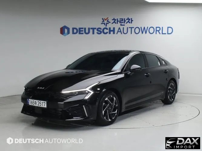 Kia K5 Signature